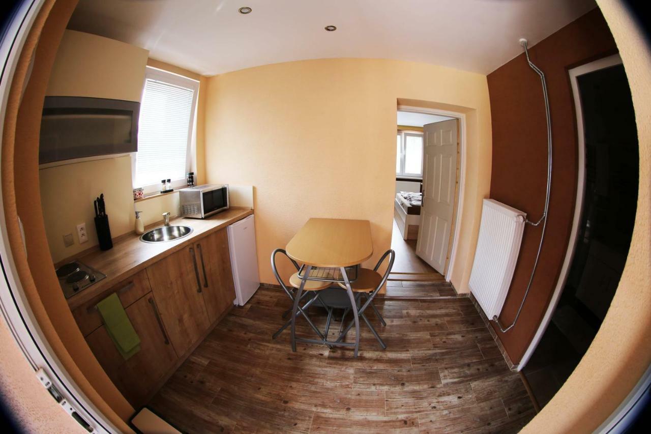Apartmany Dimitra Sturovo Luaran gambar