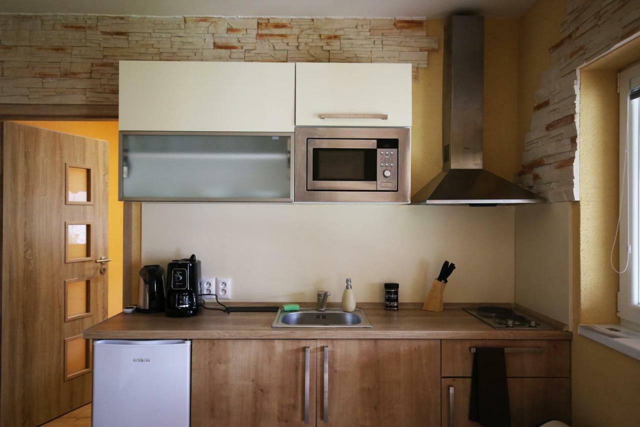 Apartmany Dimitra Sturovo Luaran gambar